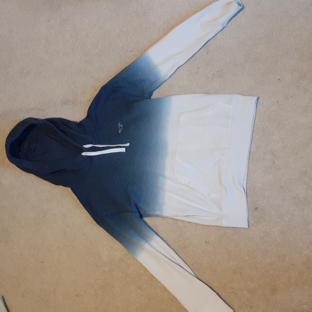 Blue and white Hollister hoodie. Size XXS, in junior's, girls.